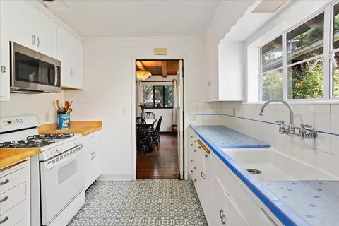 Kitchen - 930 Creston Rd, Berkeley, CA 94708 photo 1 of 3