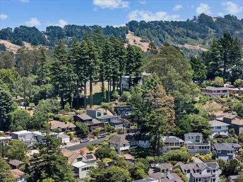 View/Area - 930 Creston Rd, Berkeley, CA 94708 photo 5 of 7