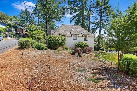 Exterior - 930 Creston Rd, Berkeley, CA 94708 photo 11 of 12