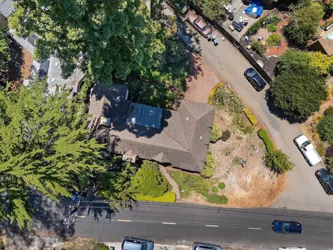 View/Area - 930 Creston Rd, Berkeley, CA 94708 photo 4 of 7
