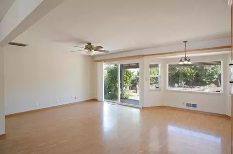 Living - 1816 Fallon Ln, Modesto, CA 95355 photo 5 of 7
