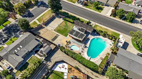 View/Area - 1816 Fallon Ln, Modesto, CA 95355 photo 5 of 7