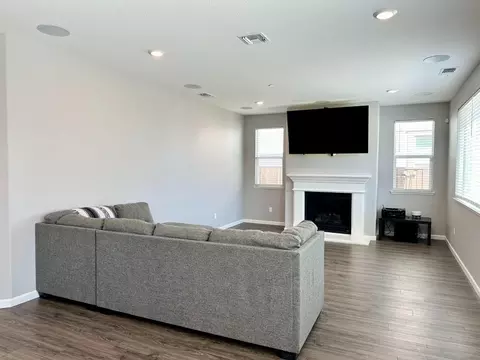 520 Marathon Dr, Oakley, CA 94561 photo 10