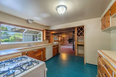 Kitchen - 1305 Nelson Ave, Modesto, CA 95350 photo 1 of 2