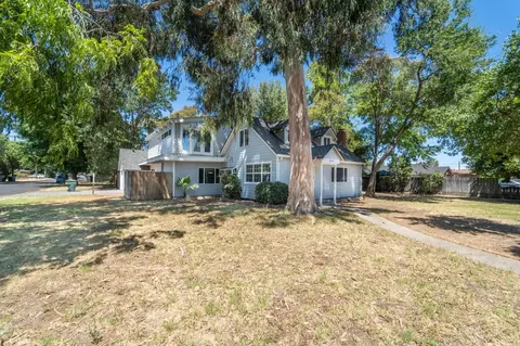 1305 Nelson Ave, Modesto, CA 95350 photo 1