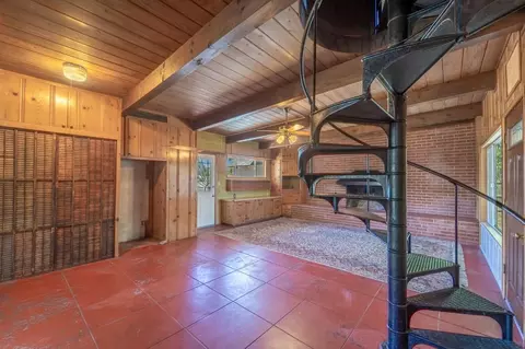 Living - 1305 Nelson Ave, Modesto, CA 95350 photo 5 of 7