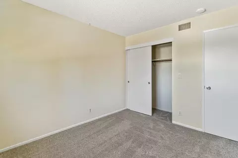 3985 Oak Villa Cir, Carmichael, CA 95608 photo 26