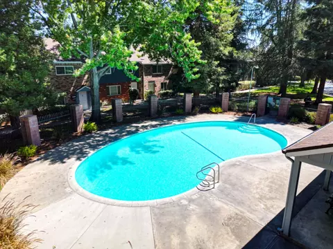 3985 Oak Villa Cir, Carmichael, CA 95608 photo 34