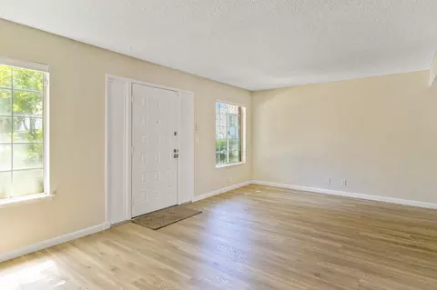 3985 Oak Villa Cir, Carmichael, CA 95608 photo 5