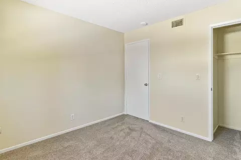3985 Oak Villa Cir, Carmichael, CA 95608 photo 24