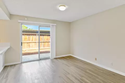 3985 Oak Villa Cir, Carmichael, CA 95608 photo 9
