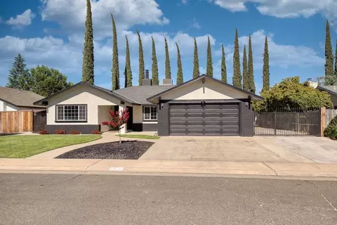 Exterior - 1305 Chardonnay Ct, Modesto, CA 95351 photo 2 of 11