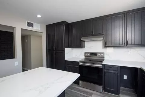 Kitchen - 1305 Chardonnay Ct, Modesto, CA 95351 photo 3 of 5
