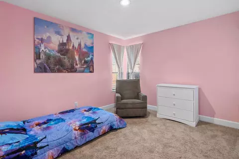 Bedroom - 229 Oak Ave, Ripon, CA 95366 photo 2 of 4