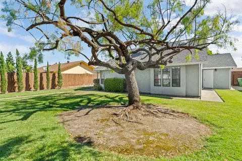 Exterior - 229 Oak Ave, Ripon, CA 95366 photo 8 of 11