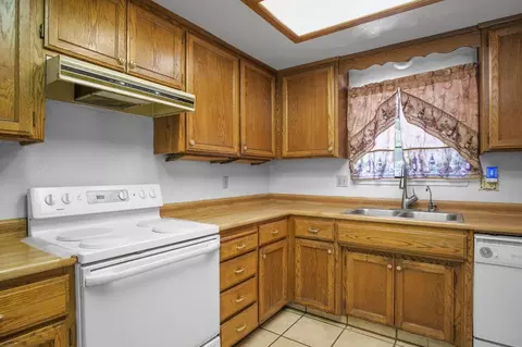 412 Roxanne, Patterson, CA 95363 photo 11