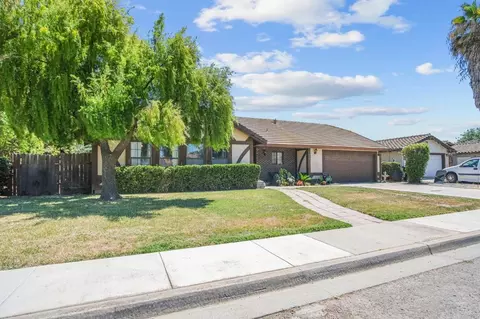 412 Roxanne, Patterson, CA 95363 photo 2