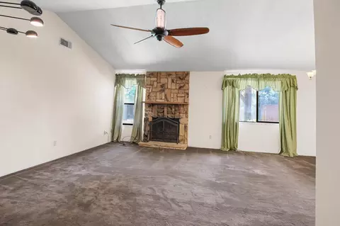412 Roxanne, Patterson, CA 95363 photo 6