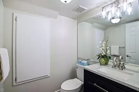 944 Shelborne Dr, Tracy, CA 95377 photo 21
