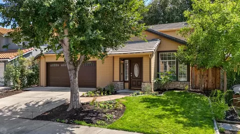 944 Shelborne Dr, Tracy, CA 95377 photo 4
