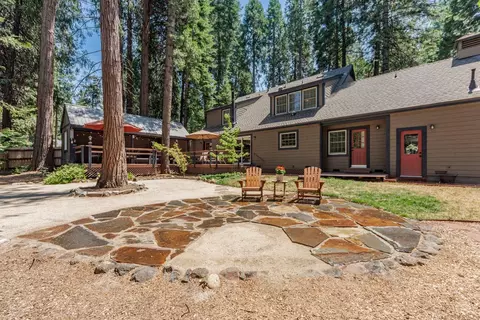 13254 Quaker Hill Cross Rd, Nevada City, CA 95959