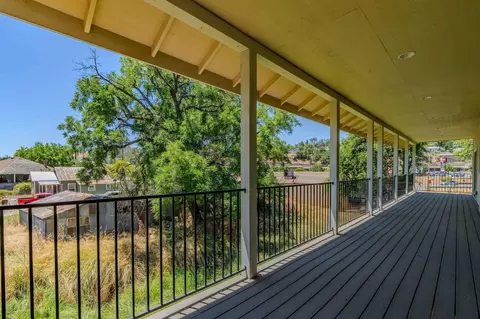 102 Gordon Pl, Jackson, CA 95642 photo 3