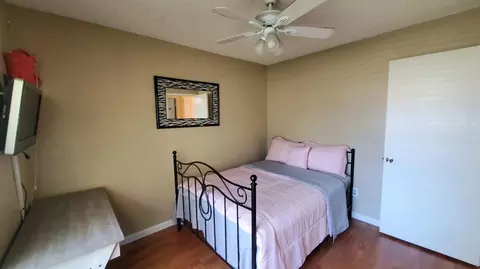 Bedroom - 2828 E Orangeburg Ave, Modesto, CA 95355 photo 4 of 4