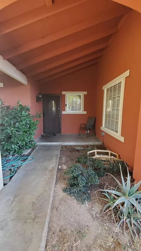 Exterior - 2828 E Orangeburg Ave, Modesto, CA 95355 photo 5 of 14
