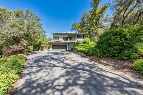 Exterior - 6625 Thunder Head Ln, Placerville, CA 95667 photo 2 of 19