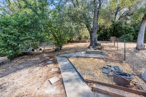 Exterior - 6625 Thunder Head Ln, Placerville, CA 95667 photo 6 of 19