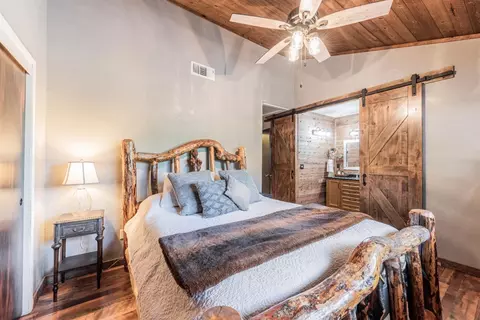 Bedroom - 6625 Thunder Head Ln, Placerville, CA 95667 photo 7 of 7