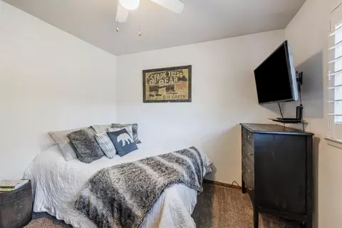 Bedroom - 6625 Thunder Head Ln, Placerville, CA 95667 photo 4 of 7