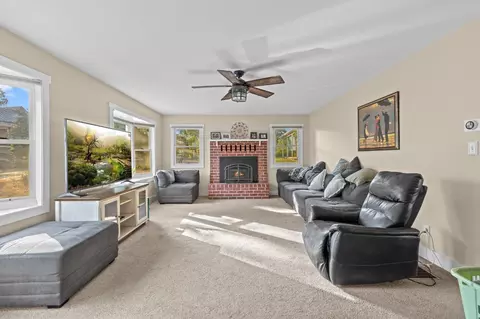 414 Bright Ave, Jackson, CA 95642 photo 2