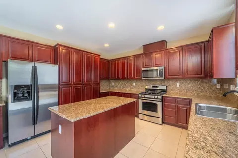 20859 Black Oak Dr, Patterson, CA 95363 photo 9
