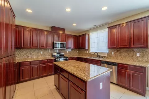 20859 Black Oak Dr, Patterson, CA 95363 photo 8