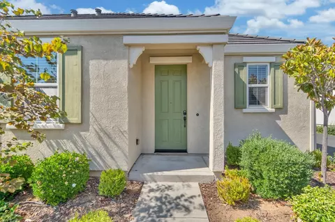 9671 Dartwell Way, Sacramento, CA 95829 photo 4