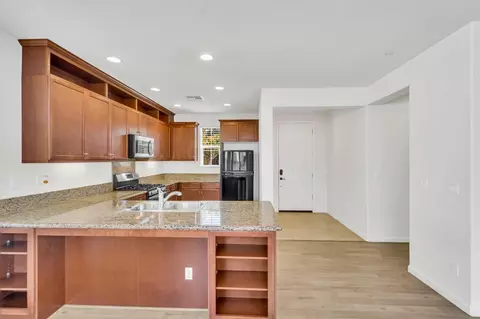9671 Dartwell Way, Sacramento, CA 95829 photo 8