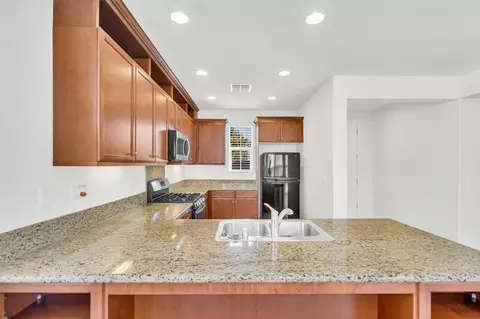 9671 Dartwell Way, Sacramento, CA 95829 photo 12