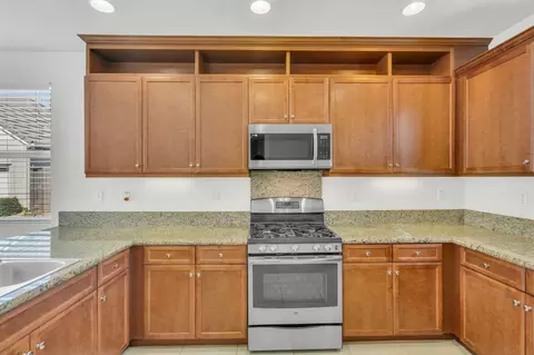 9671 Dartwell Way, Sacramento, CA 95829 photo 13
