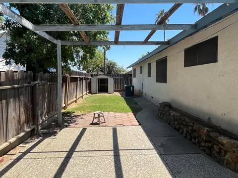 11 N 6th St, Patterson, CA 95363 photo 18