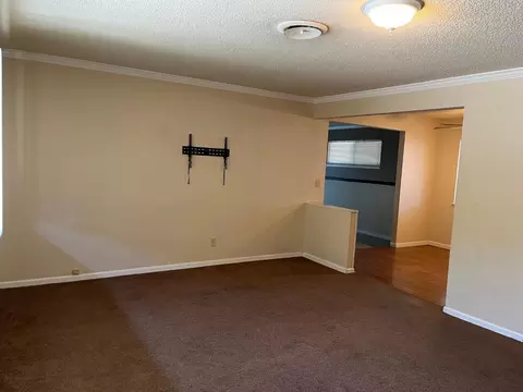 11 N 6th St, Patterson, CA 95363 photo 5