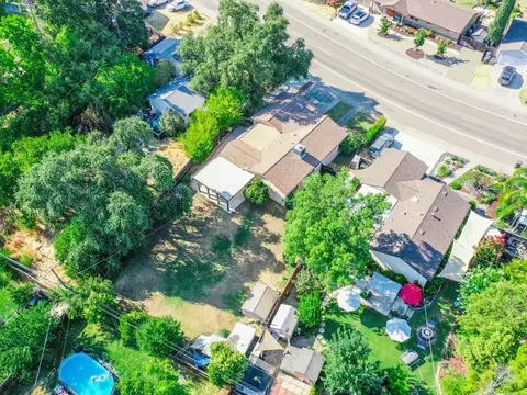 View/Area - 8824 Pershing Ave, Orangevale, CA 95662 photo 3 of 9