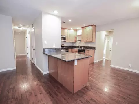 Entry Way - 8824 Pershing Ave, Orangevale, CA 95662 photo 1 of 1