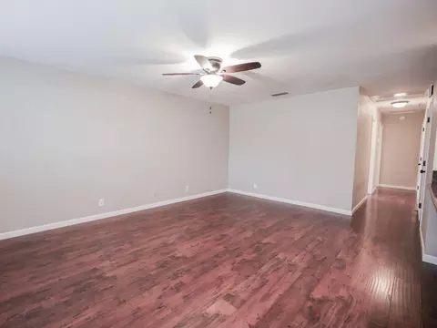 Living - 8824 Pershing Ave, Orangevale, CA 95662 photo 3 of 5