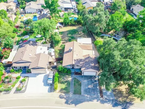 View/Area - 8824 Pershing Ave, Orangevale, CA 95662 photo 7 of 9