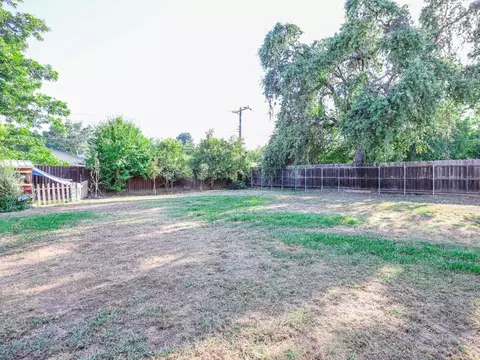 Exterior - 8824 Pershing Ave, Orangevale, CA 95662 photo 19 of 21