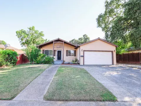 Exterior - 8824 Pershing Ave, Orangevale, CA 95662 photo 2 of 21