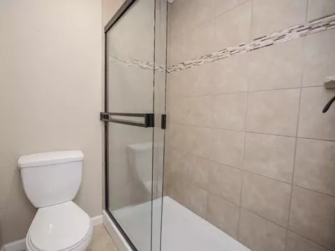 Bath - 8824 Pershing Ave, Orangevale, CA 95662 photo 6 of 6