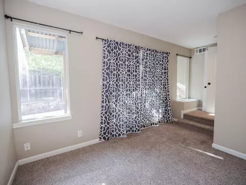 Bedroom - 8824 Pershing Ave, Orangevale, CA 95662 photo 3 of 10