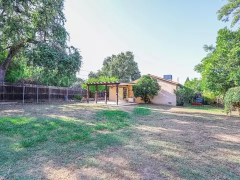 Exterior - 8824 Pershing Ave, Orangevale, CA 95662 photo 18 of 21